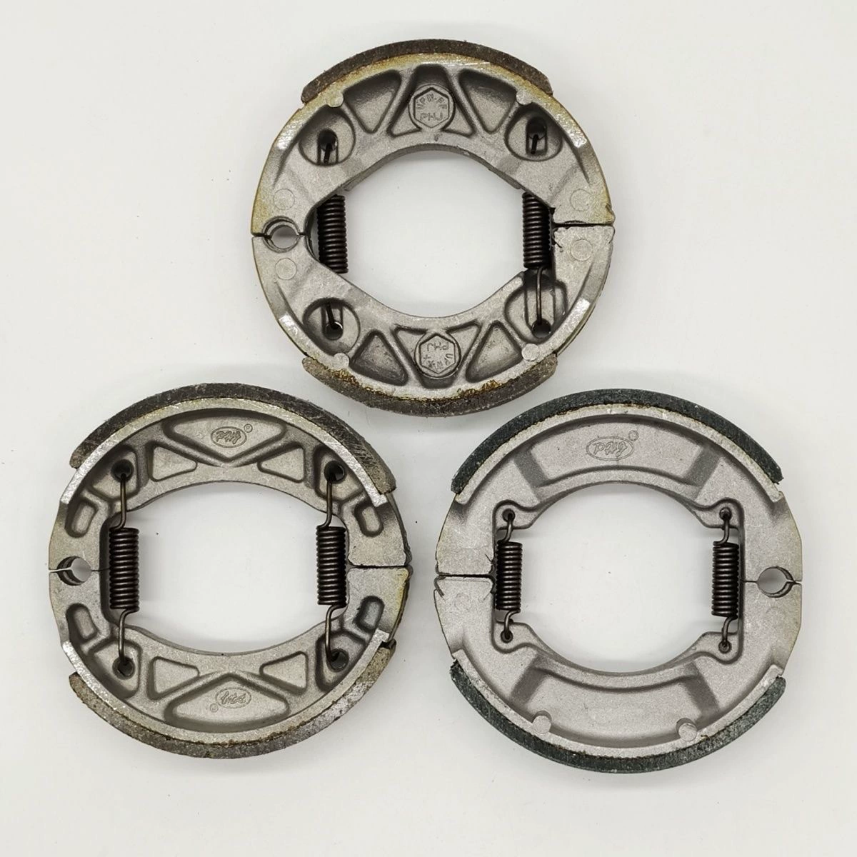 Специальная тормозная колодка Yama ZY100T/125T