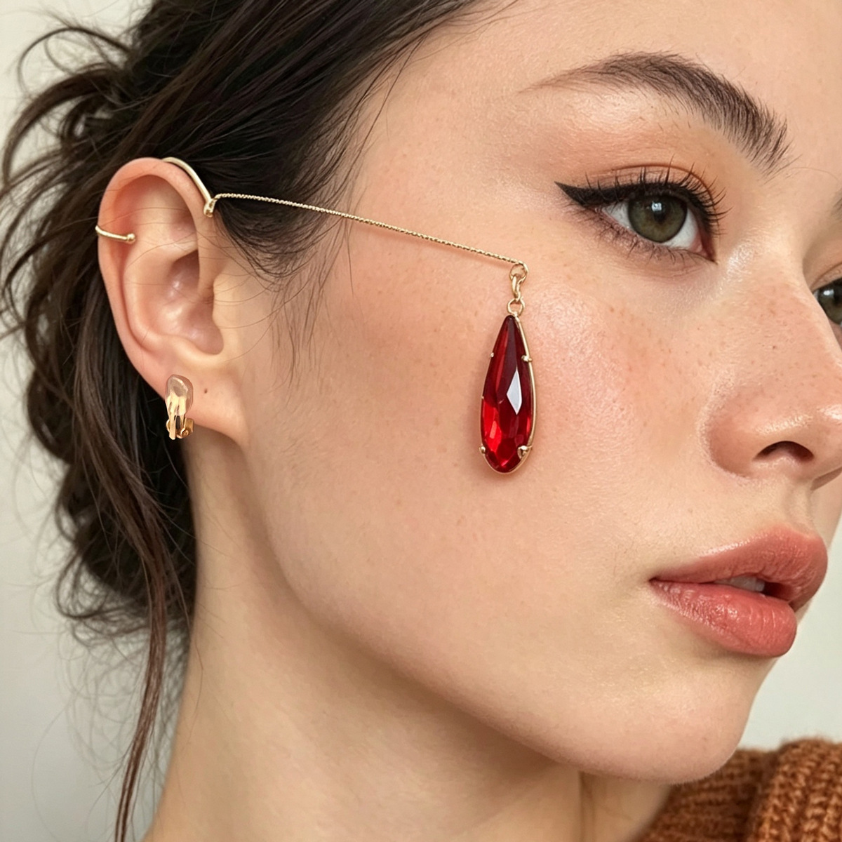 Cross-border Amazon water drop earrings with a high-end European and American design, rhinestone ear-hanging earrings with a sophisticated feel