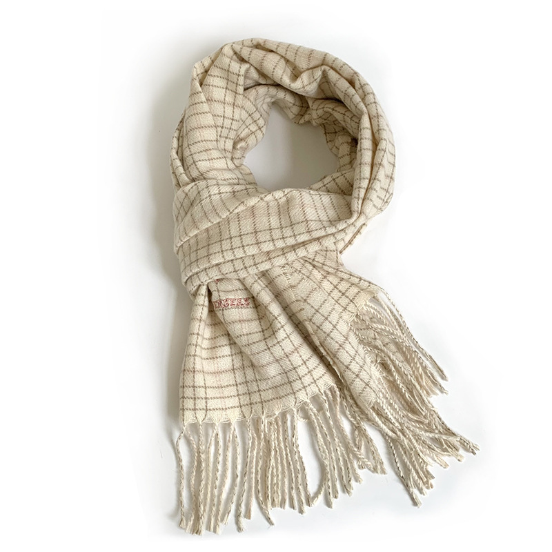 Bufandas de invierno femeninas de alta calidad 2025 nuevo estilo coreano de bordado universal amor retro bufandas a cuadros al por mayor