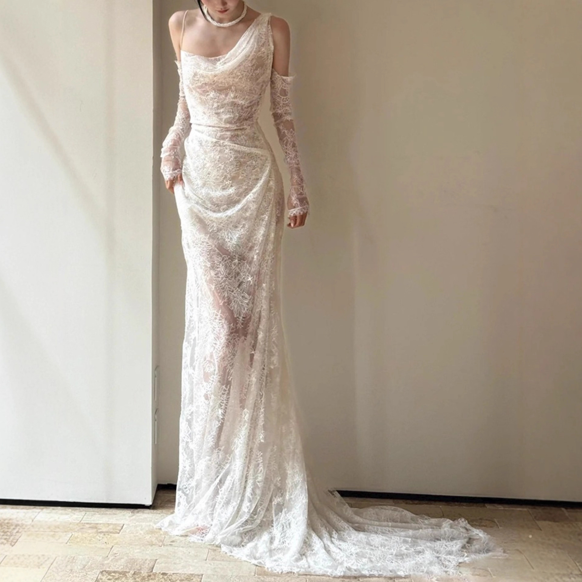 Empress of the West Light Wedding Dress Retro Lace Mori Style Strap Bridal Morning Robe Women's Engagement Banquet Gown Mermaid Veil