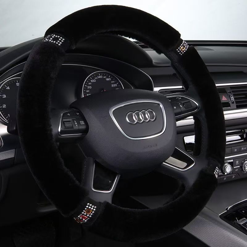 Winter Warm Plush Car Steering Wheel Cover, Luxury Model with Diamond Embellishments, Stylish Plush Car Handle Cover