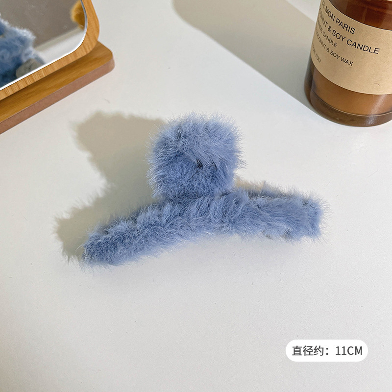 Otoño y invierno curry clip de agarre de cabeza grande clip de cabello tocado clip de tiburón 2025 nuevo peludo de gama alta agarre de cabello