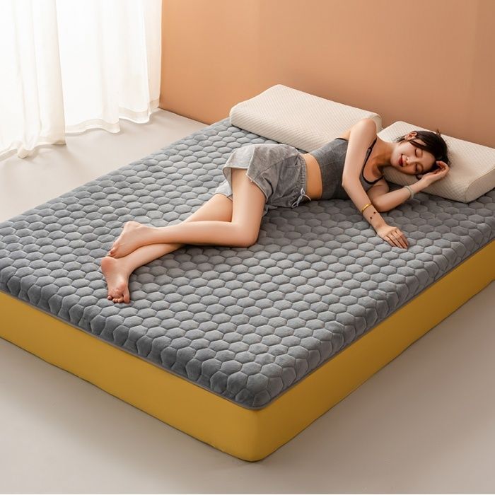 밀크 벨벳 그레이