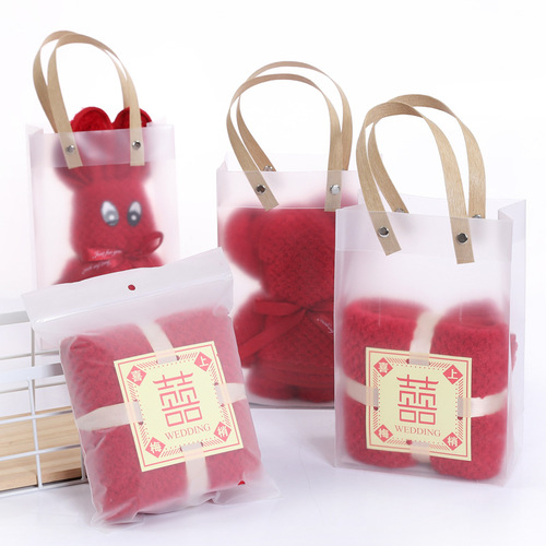 Coral velvet towel is soft and absorbent, wedding return gift for couples, wedding towel with happy words, souvenir, wedding towel gift