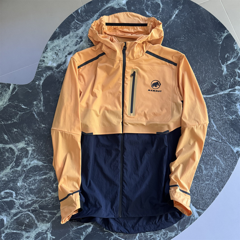 Mammut Thin Skin Jacket, Loose Casual Sun Protection Lightweight Breathable Outdoor Sports Windproof Jacket Mammut Thin Skin Jacket, Loose Casual Sun Protection Lightweight Breathable Outdoor Sports Windproof Jacket