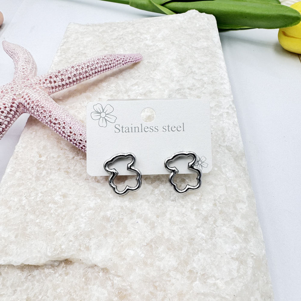 Oso tridimensional collar de titanio de acero pequeño animal colgante aretes pulsera anillo de hueso de serpiente cadena femenina estilo INS