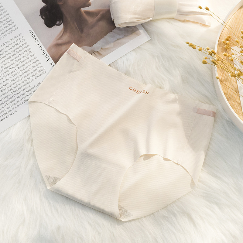 Ropa interior de seda de hielo sin costuras verano de las mujeres entrepierna de algodón delgada cintura media chica transpirable más tamaño triángulo pantalones cortos ropa interior de cabeza