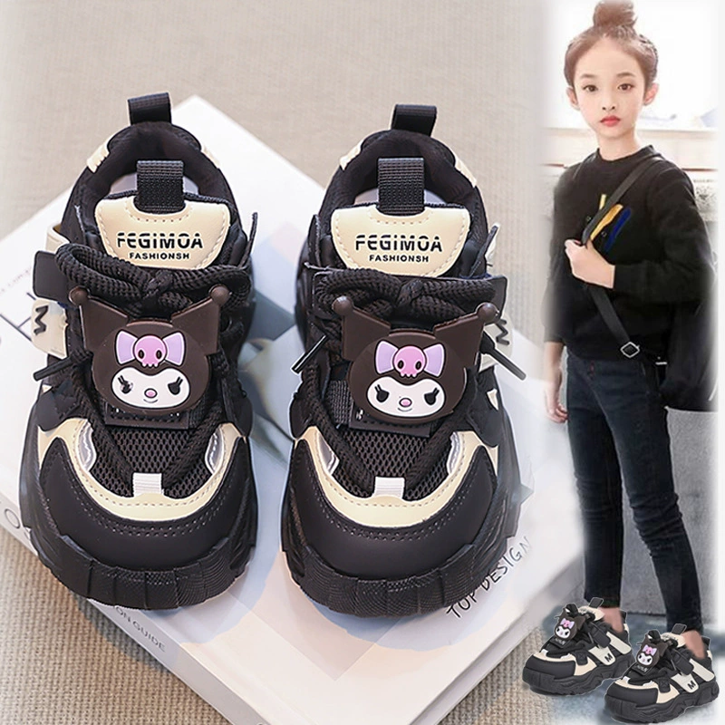 Footwear, children's sports shoes, soft sole, for teenagers