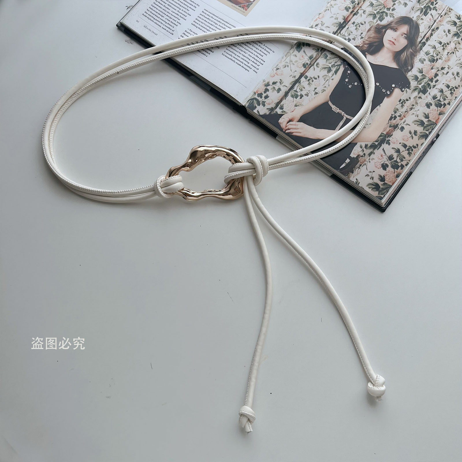 Nuevo cuerdas de cintura de cuero suave para mujeres cadena de cintura retro nicho de diseño decoración cinturón simple cinturón largo con falda abrigo cinturón