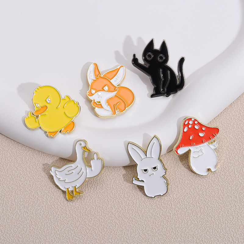 Animal Pattern Cartoon Style Pin Animal Alloy Plating Unisex Brooches