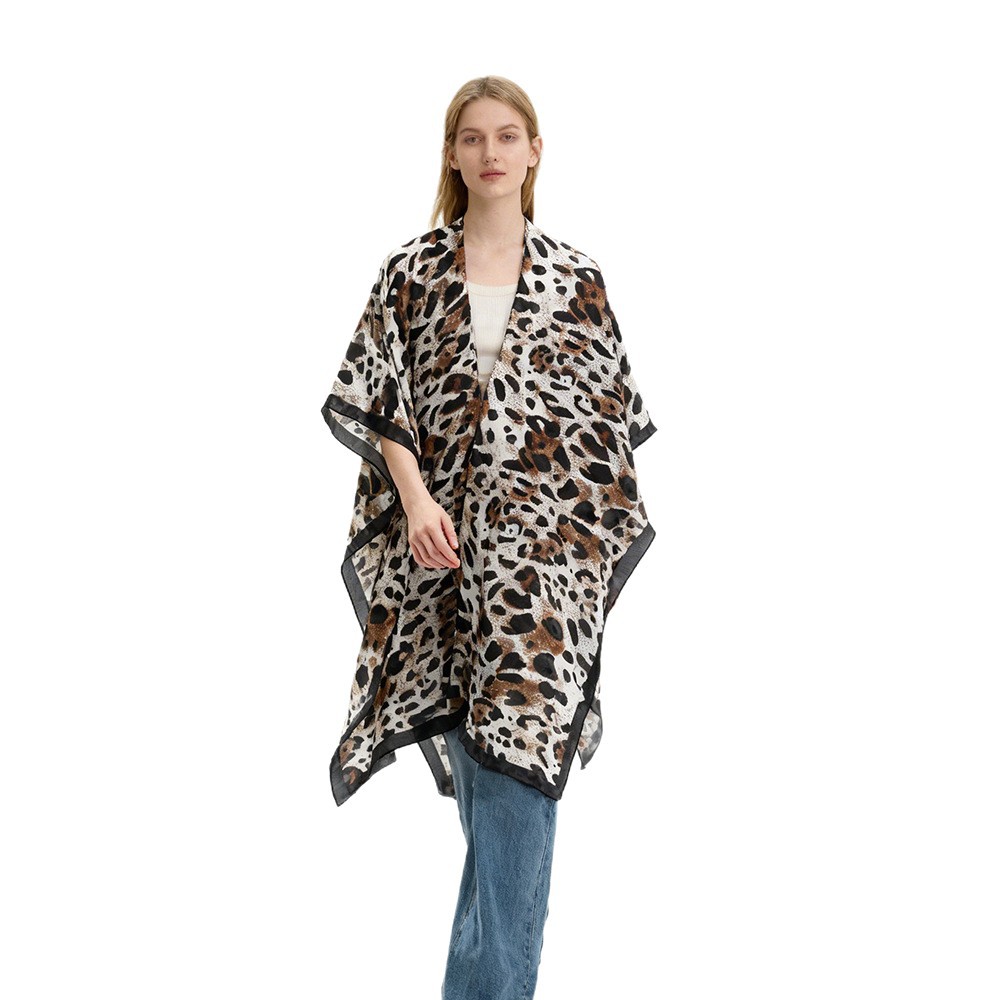 Impresión europea y americana de leopardo de moda de playa sexy diosa cardigan largo trajes de baño con camiseta de mujer sopa protector solar