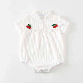 新生婴儿短袖包屁衣服夏季装宝宝可爱白色连体衣外出三角哈衣爬服