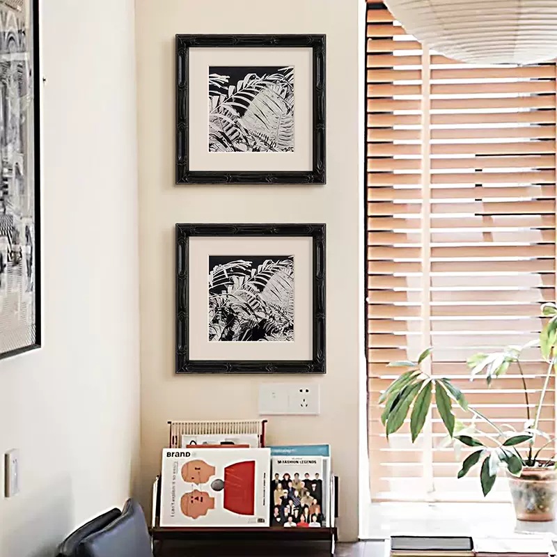 Elevating Elegance: Leaf Silhouette Black & White Decorative Art—Sleek, Modern Wall Hanging for Living Rooms, Plus Bedside and Desk Accents