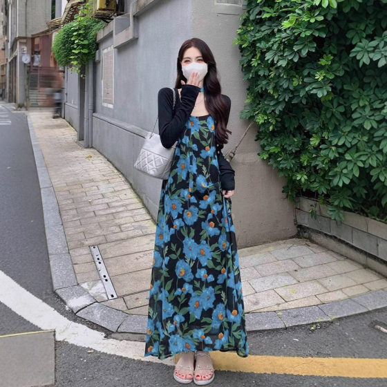 Sanya Northwest Xinjiang Yunnan Grassland Beach Tourism Wear Seaside Vacation Photography Super Fairy Sling dress Female