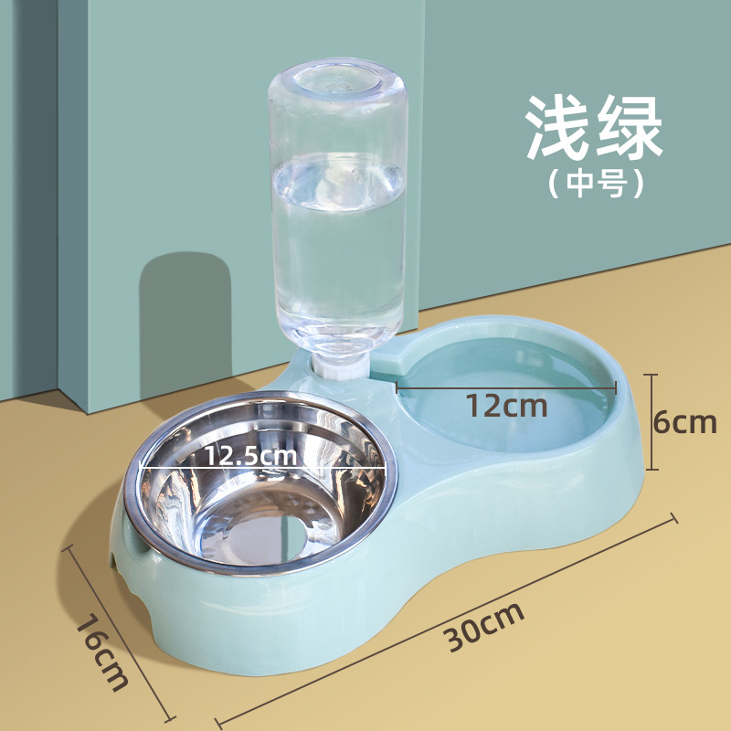 그린 미디엄 사이즈에는 물병 + 스테인리스 그릇이 함께 제공됩니다.