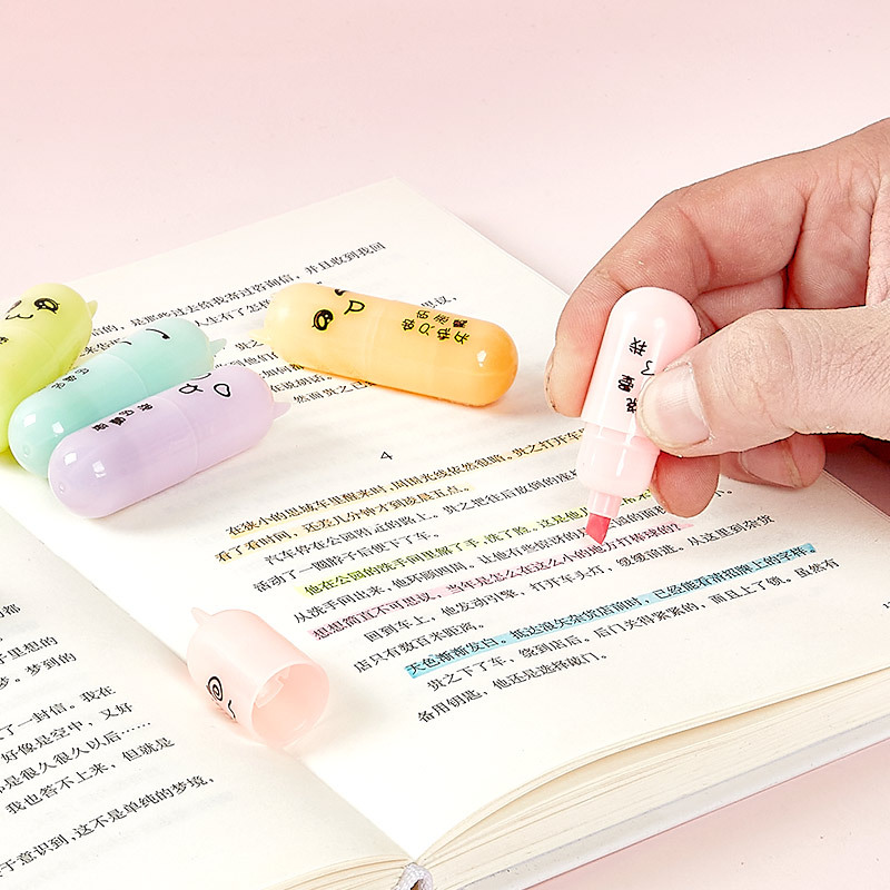 Q1070 niños mini resaltador pequeño diablo resaltador 6 colores 6 marcador de dibujos animados portátil de estudiante de una sola cabeza