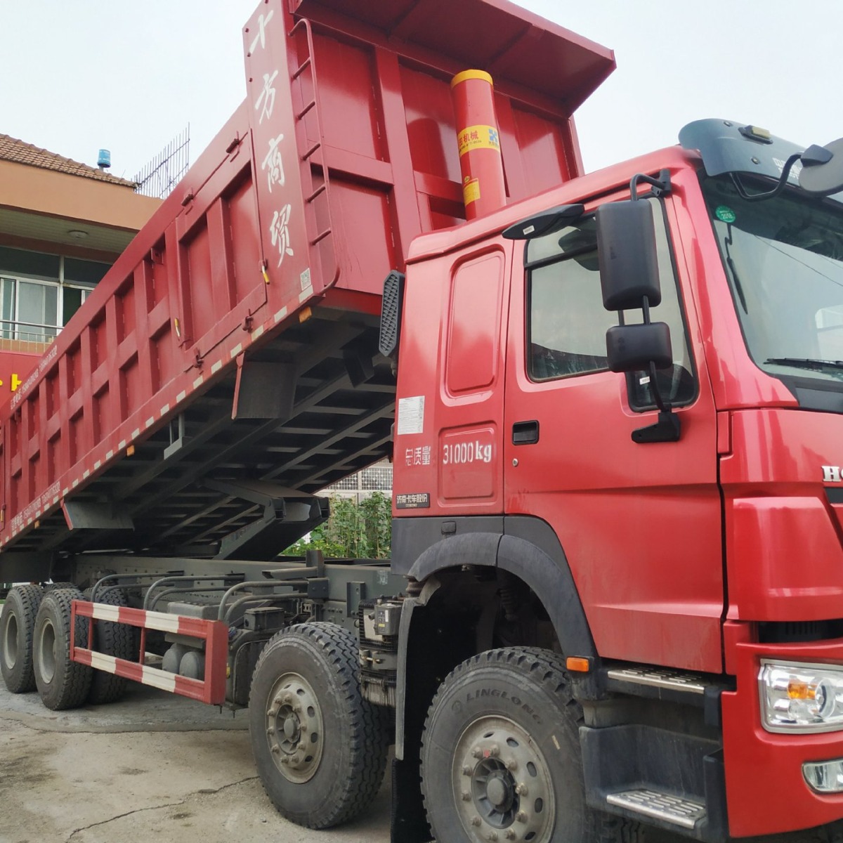 重汽豪沃豪瀚汕德卡380马力翻斗车自卸车出口18953179826