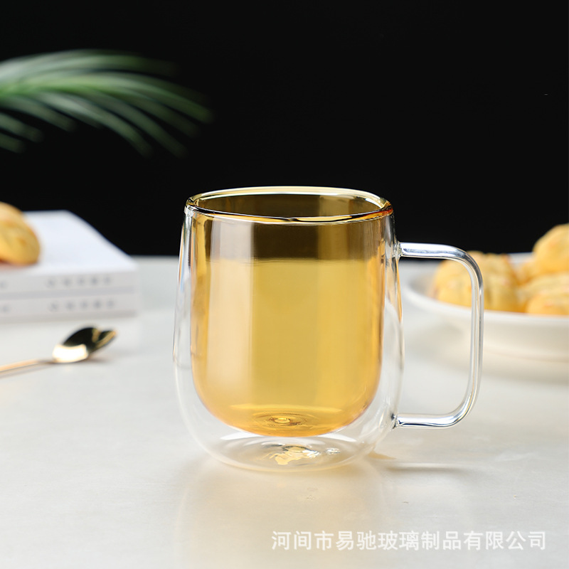 Taza de vidrio transparente de doble capa Taza de vidrio con borosilicato Taza de café transparente de color Taza de leche doméstica al por mayor