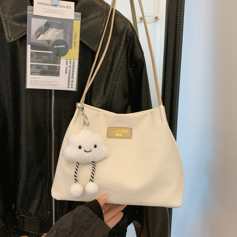 Bolsa de alta sensación para mujeres 2024 nuevo otoño moda bolso de hombro de moda estilo exterior versátil bolso de transporte público