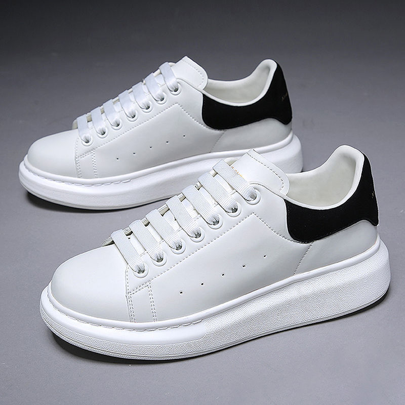 McQueen zapatos blancos de hombre primavera de skate de altura zapatos de moda zapatos casuales de hombre con suela gruesa zapatos blancos