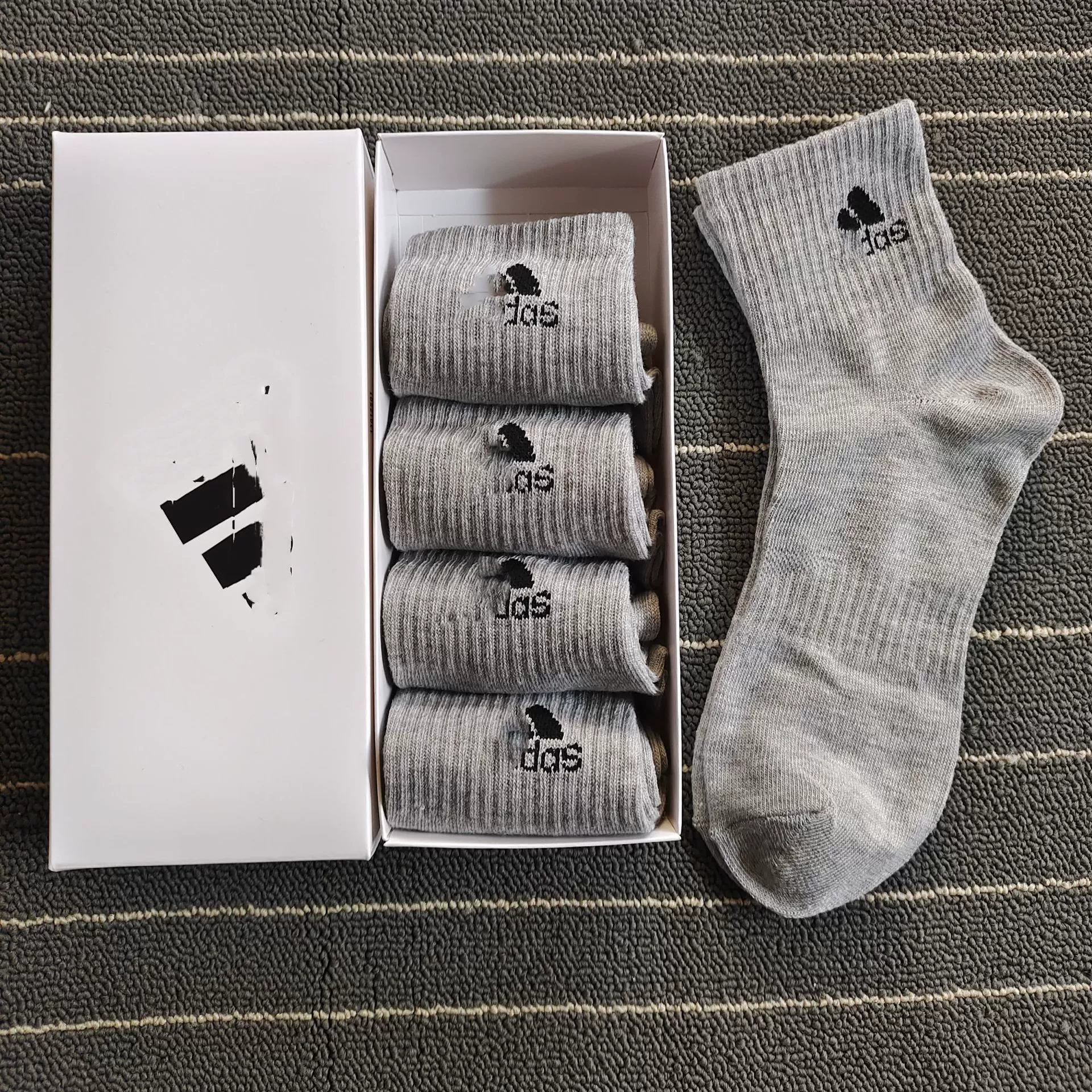 Гольфы (knee socks) Nike средней длины унисекс, смесовый/чесаный хлопок, дышащие, размеры 36–44