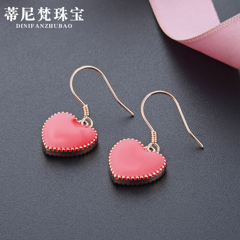 Estilo coreano estilo japonés estudiante pendientes dulces pendientes S925 plata esterlina simple lindo rojo pendientes encantadores para las mujeres al por mayor