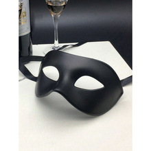 B 32765 Vintage half face mask ���Ű��������߿羳����