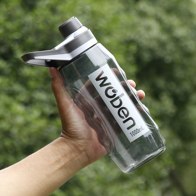 Botella de agua deportiva de verano para estudiantes, de Tritan (grado alimenticio), gran capacidad, personalizable, venta al por mayor.