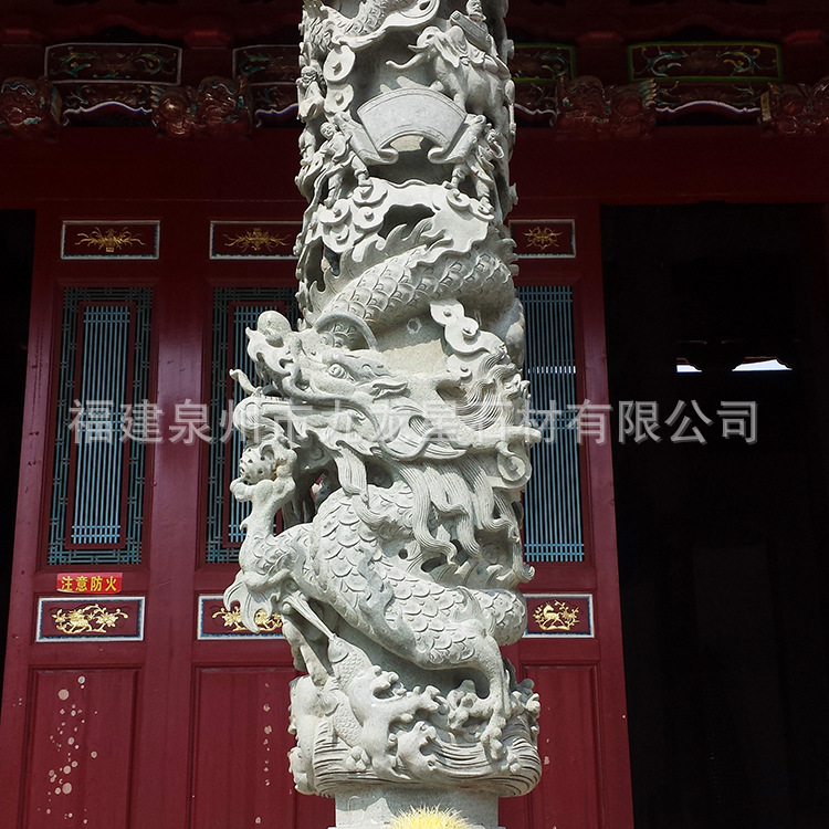 龙柱 (1).jpg