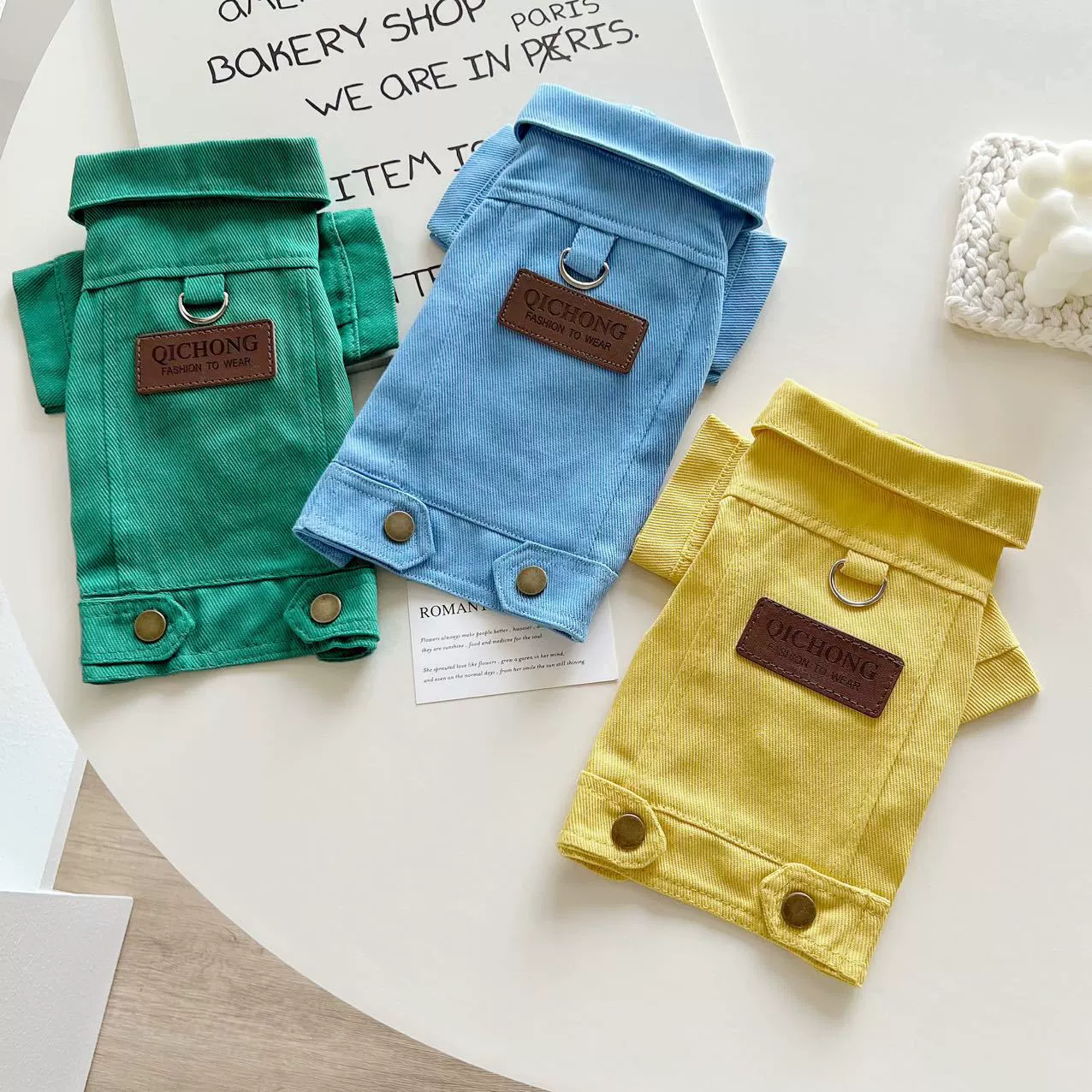 Тяговое джинсовое пальто для собак весна и осень тонкий питомец маленькая собака Тедди Ченари медведь Боми Одежда для кошек