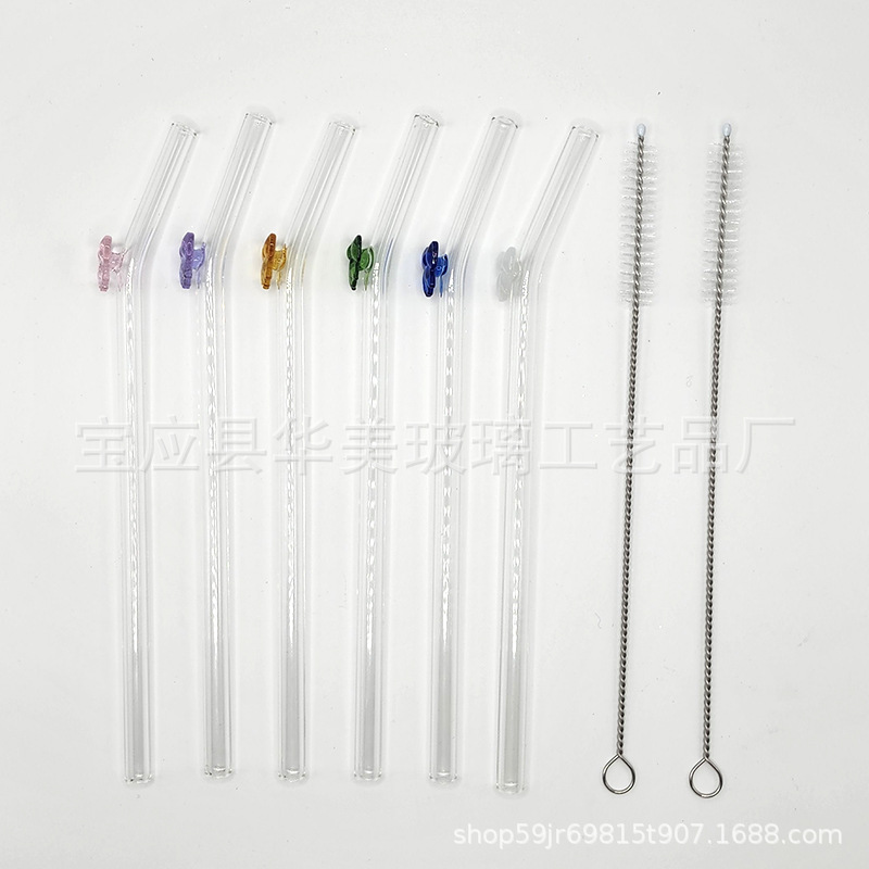 Glass straw with bow