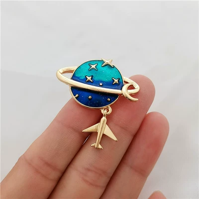 Japanese and Korean style fashion cute planet brooch creative temperament romantic enamel color pin cartoon personality corsage accessories