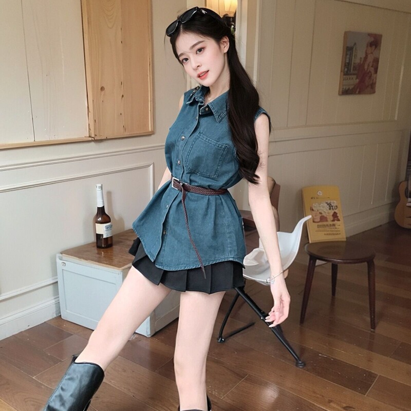 Hong Kong Style Retro Sleeveless Denim Shirt for Women, Summer Elegant High-End Casual Vest Top, Waist-Cinching Small Jacket