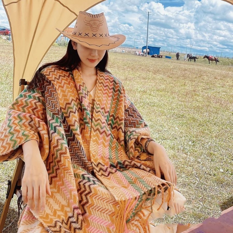 xinjiang desert retro travel photography knitted ethnic style striped shawl outer match women‘s scarf cape cloak blanket