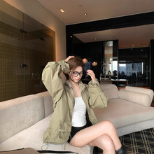 �w˼¶�S��ͬ��܊�Gɫ���b�L��Ů���ɳ��K�������L��_�h�r������