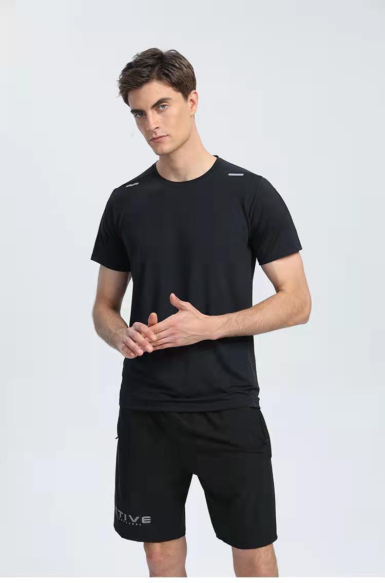 Men's Solid Color T-shirt Men's Clothing display picture 1