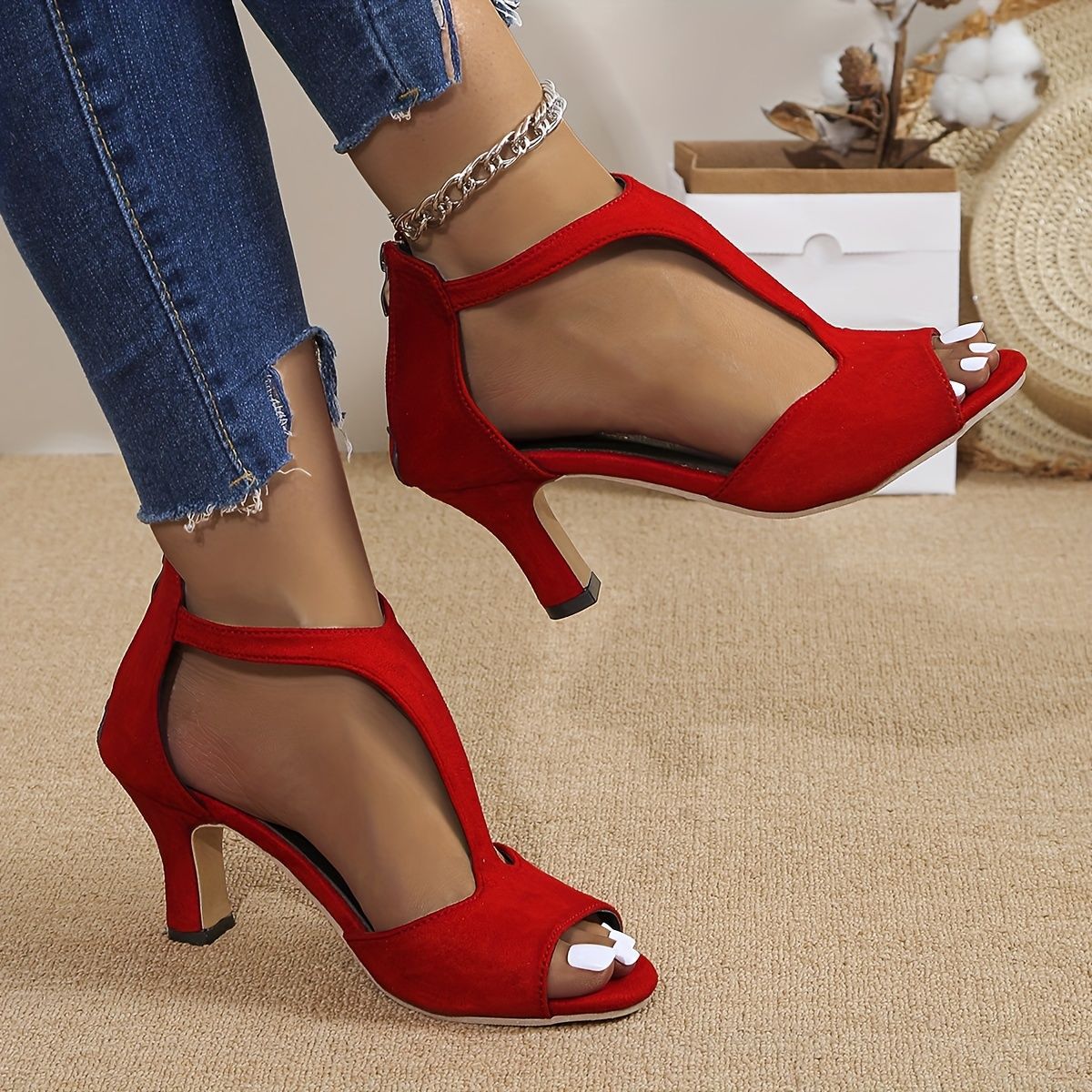 Red fine heel