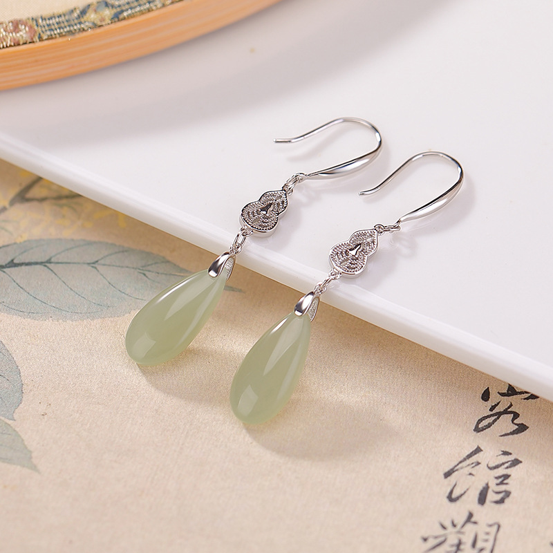 Bông tai bạc S925 dáng giọt nước dài vintage ngọc Hetian rỗng — một cặp