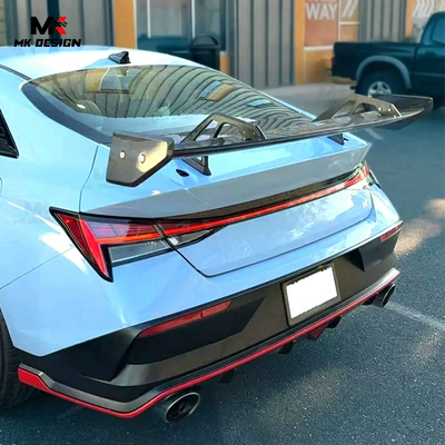 Spoiler sedans, this carbon fiber