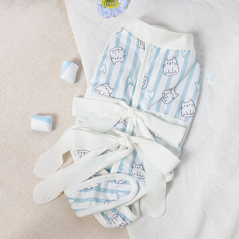Ropa de gato ropa de verano anti-lamer esterilización suministros para mascotas gato hembra destete ropa delgada transpirable ropa para mascotas en stock