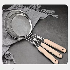 清洁球/刷;筷子;刨子、削皮器