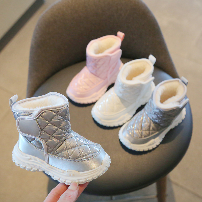 Xiaoliubao 2024 Winter New Style 1-4 Years Old Fleece-Lined Warm Cotton Shoes Thick Sole Non-Slip Patent Leather Waterproof Anti-Ski Boots