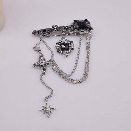 Ins style retro fashion dark style cool black gemstone flash diamond star tassel chain brooch suit accessories trendy