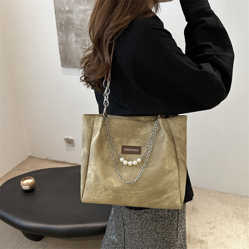 Bolso de mujer 2024 nueva moda versátil bolso de hombro portátil de gran capacidad de alta calidad popular bolso de viaje
