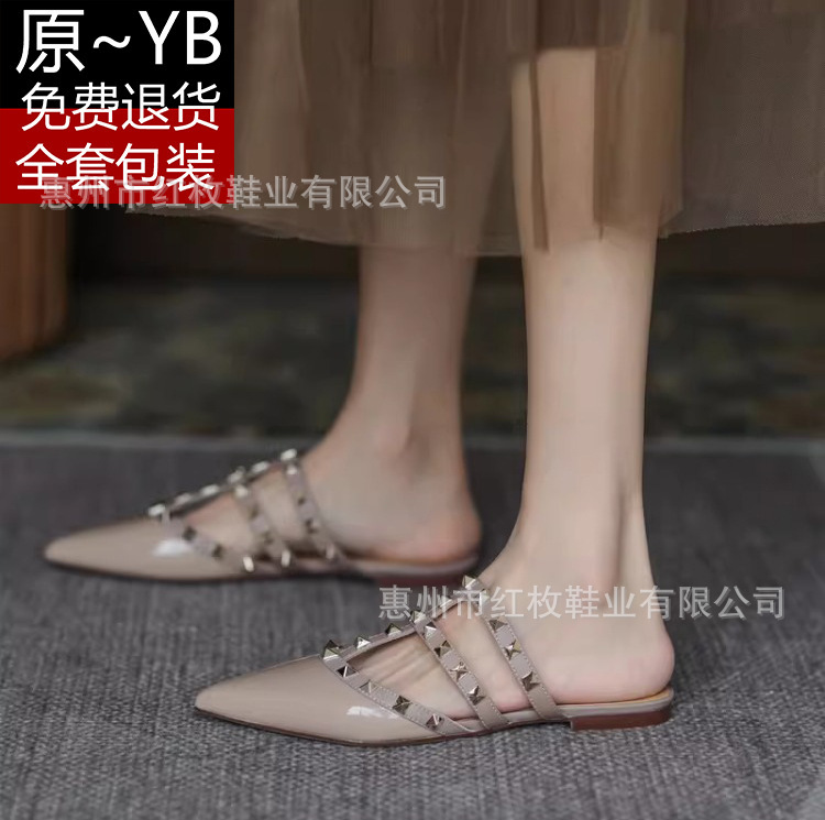 High-End 2026 New Early Spring Studded Flat Sandals for Women, Pointed Toe Genuine Leather Mules for Outdoor Wear High-End 2026 New Early Spring Studded Flat Sandals for Women, Pointed Toe Genuine Leather Mules for Outdoor Wear