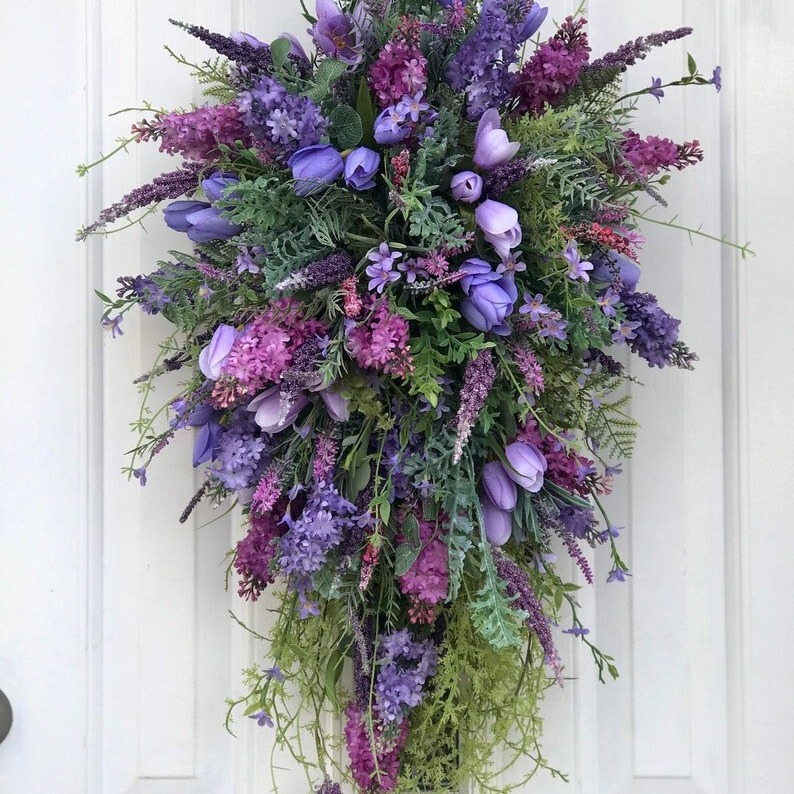 Spring purple tulip wreath lilac tulip hyacinth hydrangea colorful spring and summer wreath home decoration