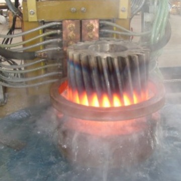 YFL-100齿轮轴淬火机