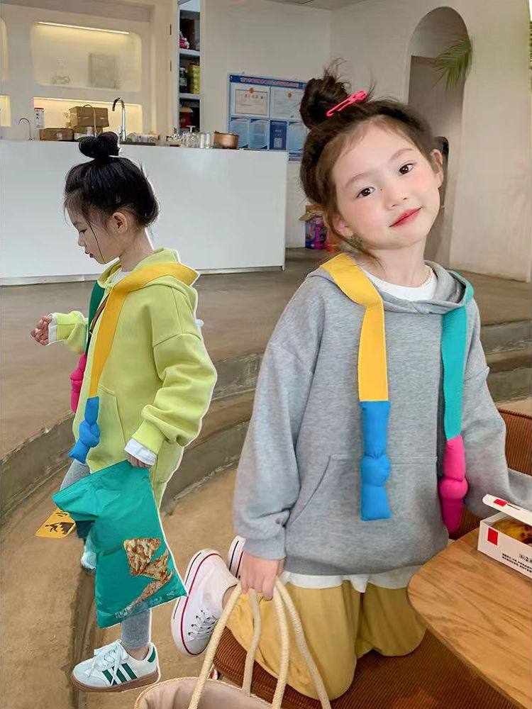 童裝女童2023春季新款撞色連帽衛衣女寶寶韓版洋氣寬鬆舒適上衣潮