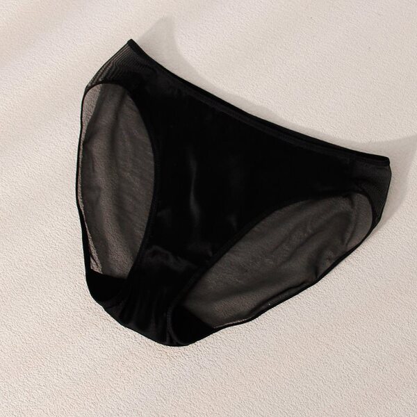 Comfortable silk underwear