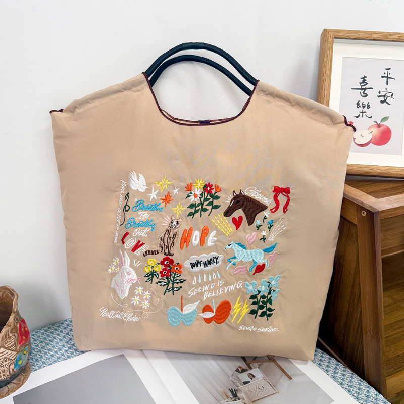新しい日系ボールチェーン刺繍百合レジ袋小衆万針刺繍ナイロンハンドバッグ環境保護袋|undefined
